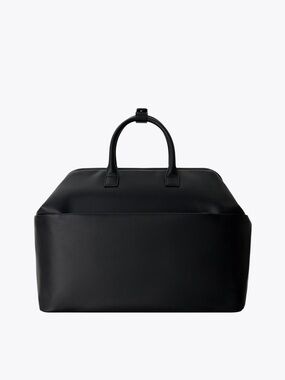 BEIS The Essential Weekender 
in Black